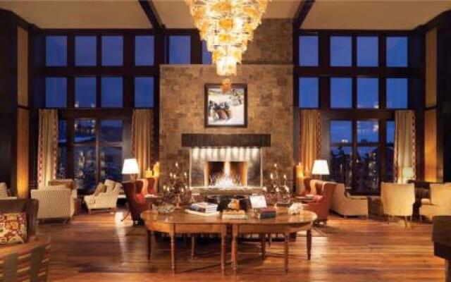 Emerald Mountain 702