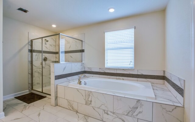 Champions Gate 1584 A