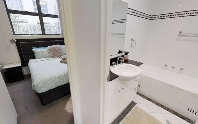 MyHoYoHo Apartments Fishmarket