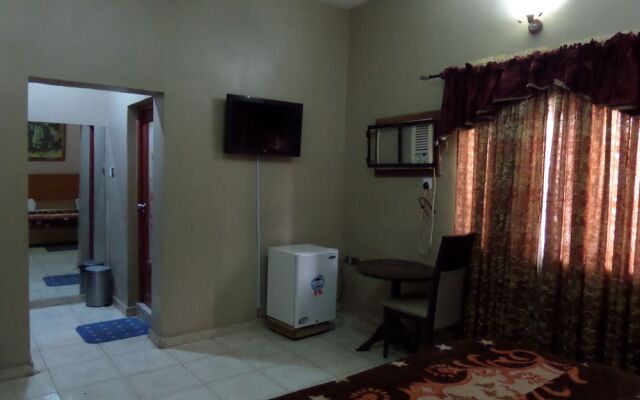 Indices Suites And Gardens