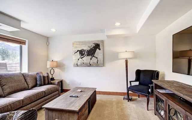 Aspen Point by RedAwning