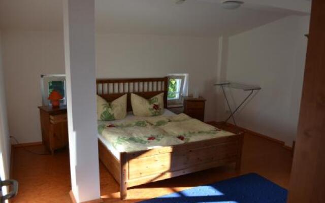 Ferienwohnungen "Am Fährberg"