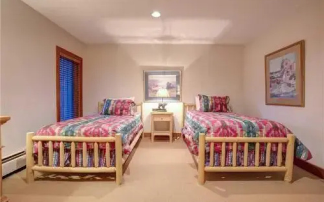 Pinnacle Condos
