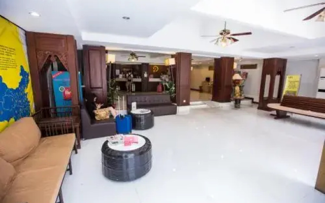 Zen Rooms Arak Road Hotel