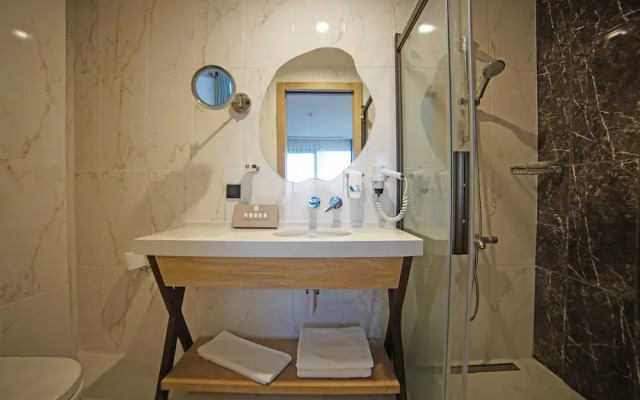 Tastan Konak Otel