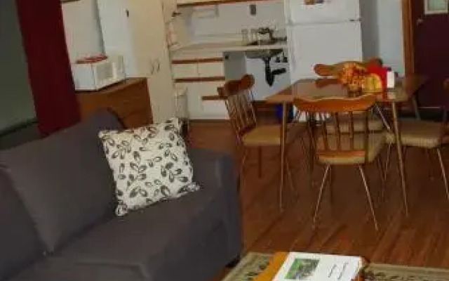 Cedar Cottage B&B