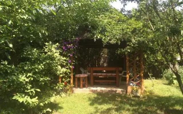 Guest House Rózsakert