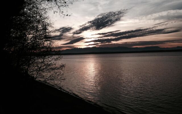 Westside Waterfront View home