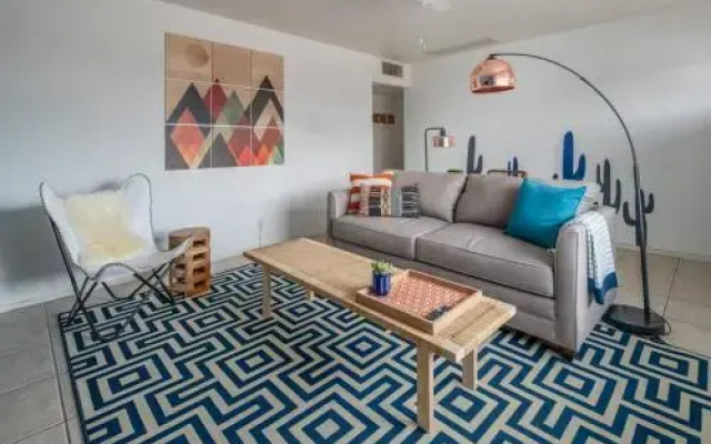 3BR Home Papago Park by WanderJaunt