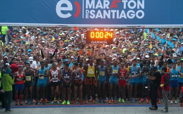 Santiago Metro Santa Lucia
