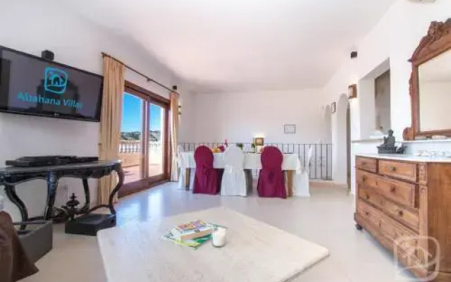 Abahana Villas Octavio