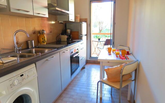 Cardeline Terrasse by Nestor&Jeeves