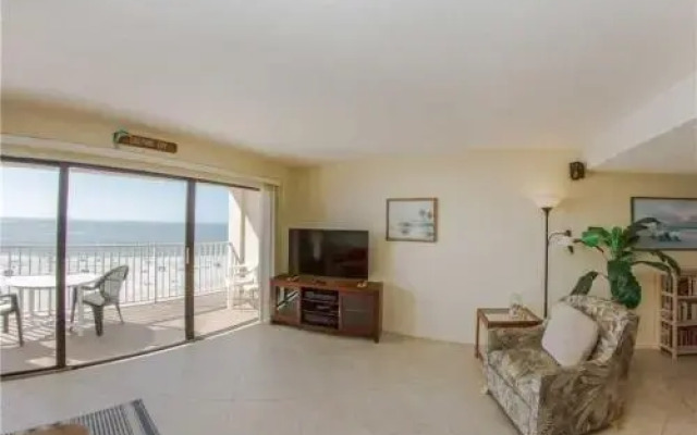 #302 Beach Place Condos