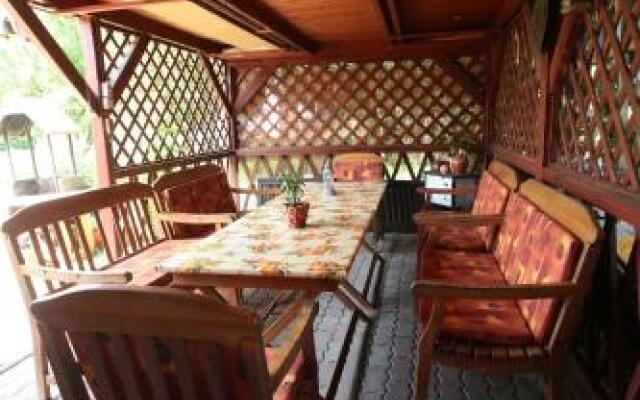 Lonci apartman