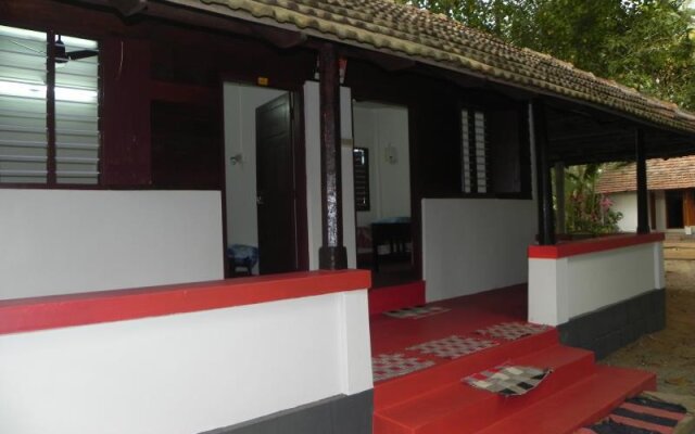 Adenz Backwater Home Stay