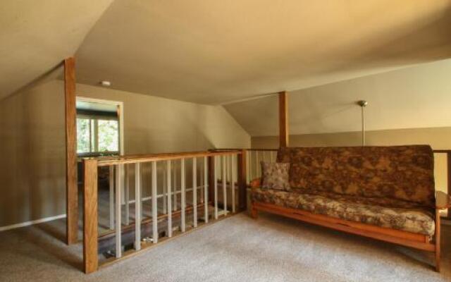 Serendipity Getaway in Shugart Flats