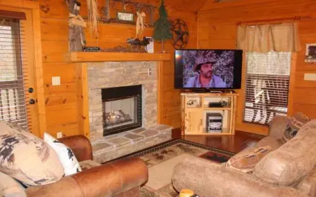Cuddle Up - Studio Cabin