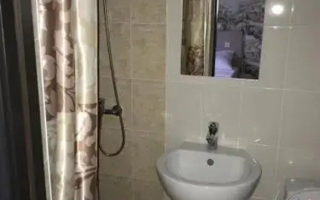 Guest House on Aleksandriyskiy