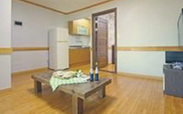 Gyeongju Cabinhouse