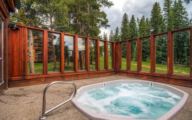 Jenna's Gem by RedAwning