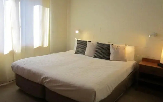 Moonbah 2 - Holiday Apartment