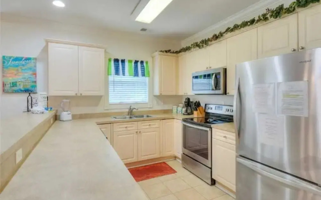 Magnolia Pointe 105 4847 3 Br condo by RedAwning