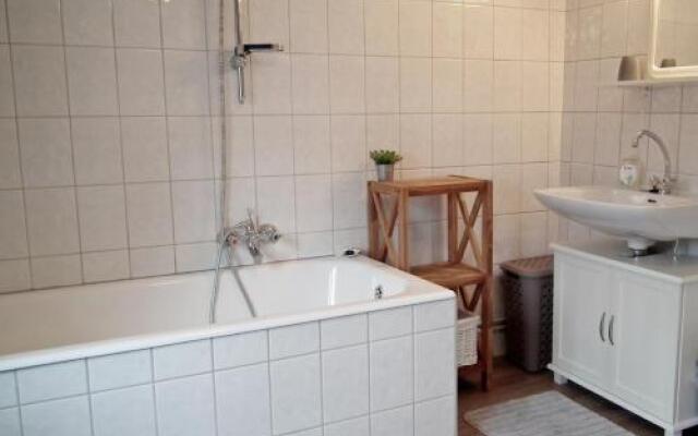 Carmius - Back to simple life