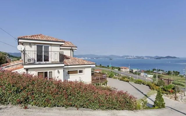 Namhae Landscape Pension