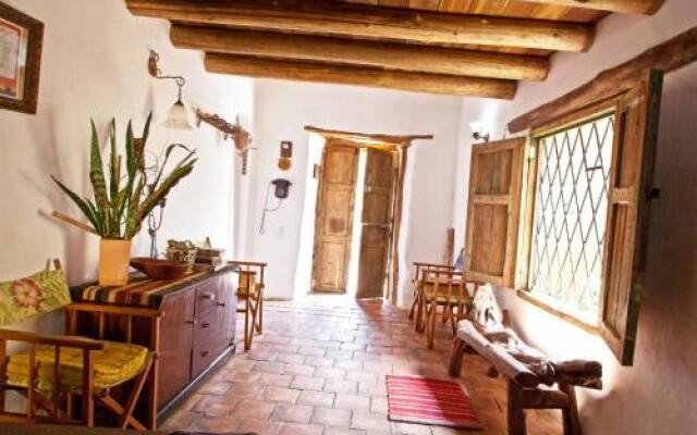 La Casa De La Canada By Casas Del Sur