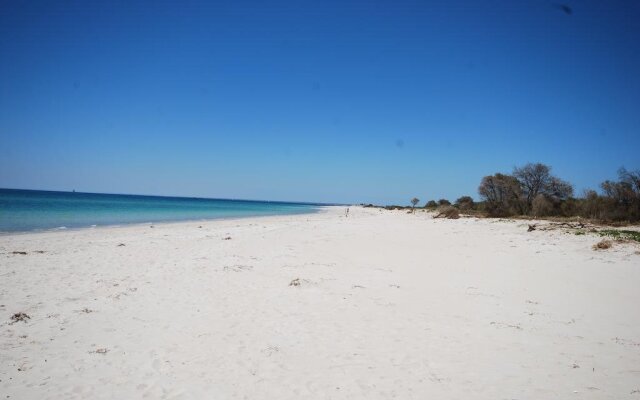 Sandpiper Apartment