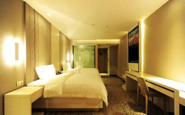 Lavande Hotel Guiyang Huaguoyuan Shopping Mall Branch