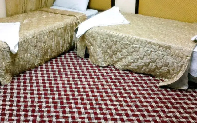 Yajed Hotel