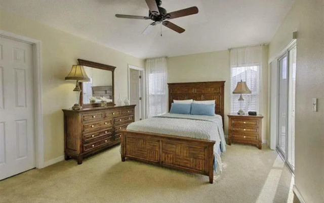 Neverland Villa Solana Resort 4 Br villa by RedAwning