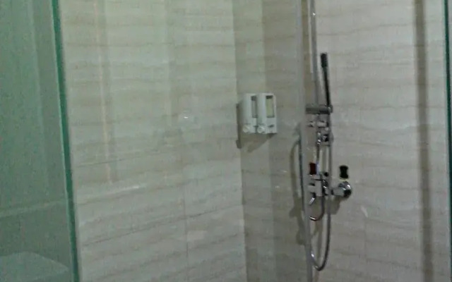 Vienna Hotel Shenzhen Songgang Liye Road