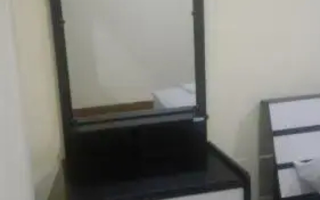 Kampanat House
