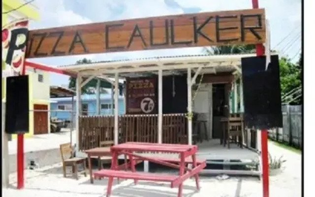 Axios Sun Apartments Caye Caulker