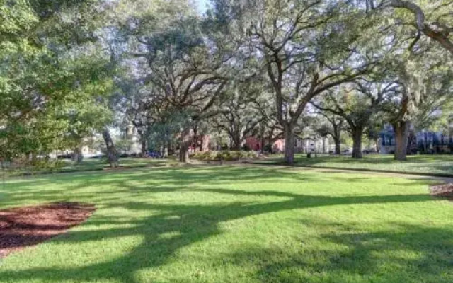 Isaac LaRoche House Garden Level