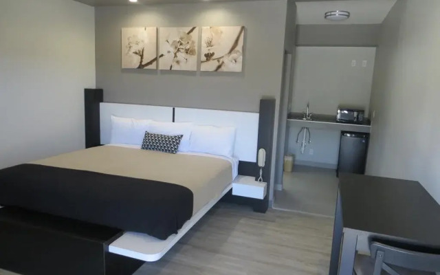 Crystal Inn