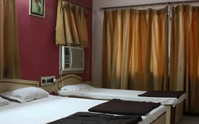 Hotel Uttam