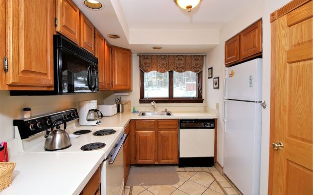 Edgemont Condo A2 by RedAwning