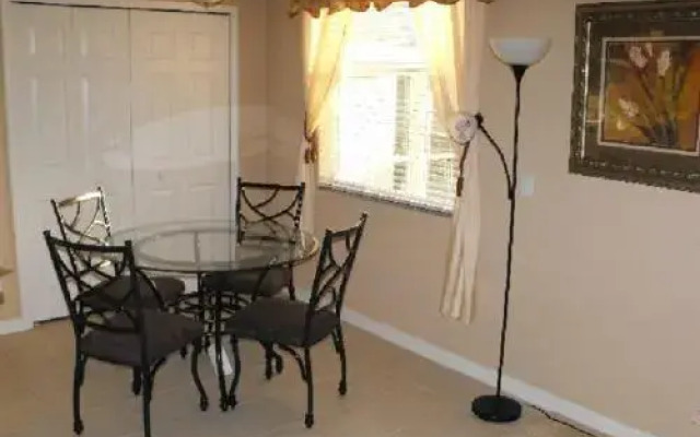 340 Henley Circle Holiday home