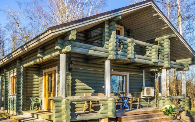 Holiday Home Karhulinna