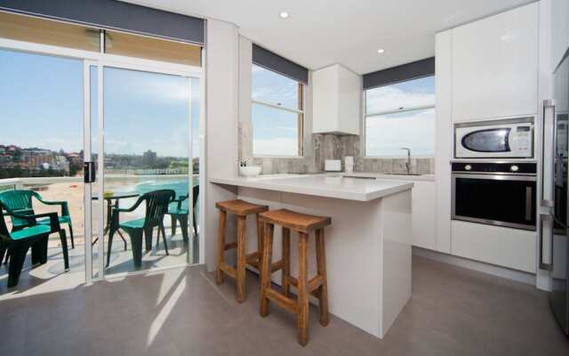 WT21 Gorgeous Coogee Views 2 beds