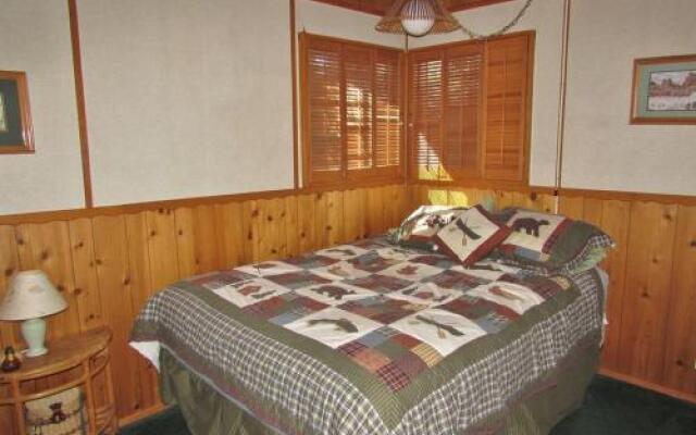 048 100 Acre Woods Home