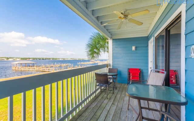 Sea Oats Condos by Hosteeva