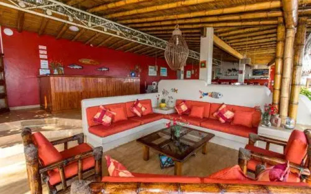 Casa de Playa Bungalows & Restaurant