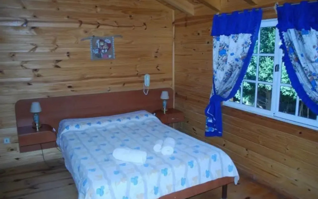 Sasha Motel Familiar