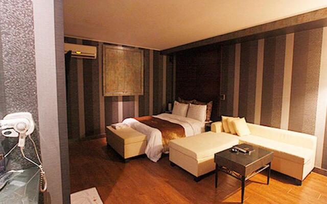 Zzam Hotel Suwon