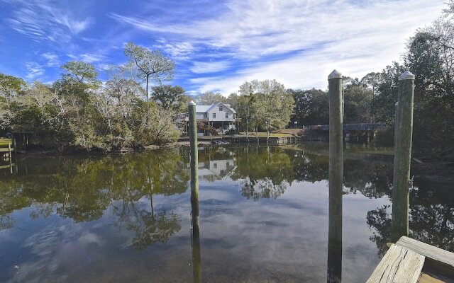 Cooks Landing Cottages