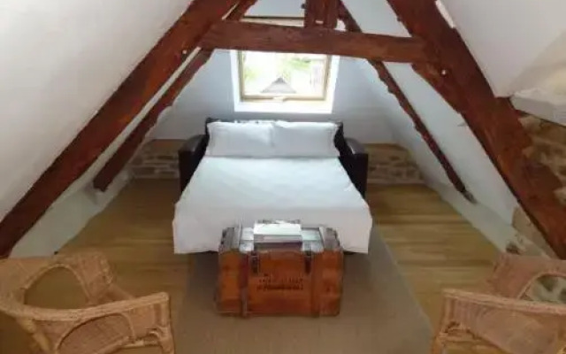 Town House In Quaint Breton Village